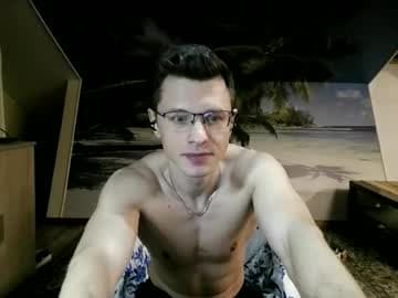 Andrew independent model 20 00-00 00 CET daily live cam