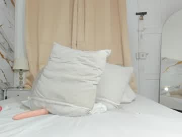 Luna live cam