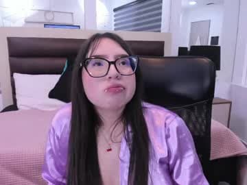 Madeleyn live cam
