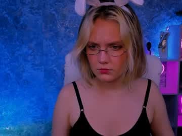 Madeline - Maddy, no nude model next stream 20-00 live cam