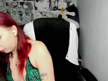 Martha Cameron live cam
