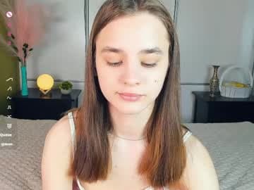 Julie live cam