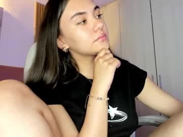 Mia Nevaeh - follow me live cam