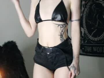 midnightsiren live cam