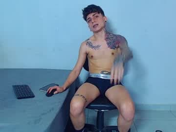 Mike IMDEPENDIENT MODEL live cam