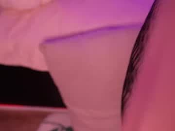 Mila live cam