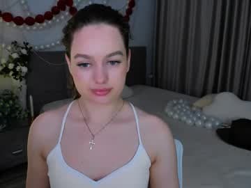 Emma live cam