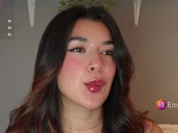 Yuliana sessions from Monday to Friday, Colombian time 4 30 live cam