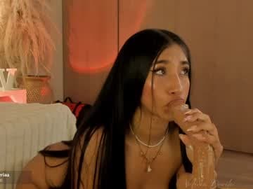 Valeria Davila live cam