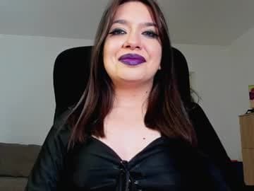 YourGoddessM live cam