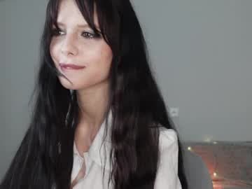 monika_mikado live cam