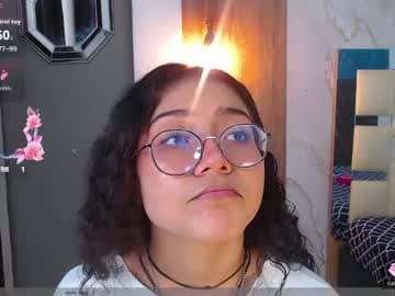 moon_and_fire_ live cam