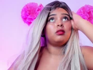 naomi_velour live cam
