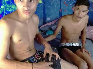 Jader y Esteban live cam
