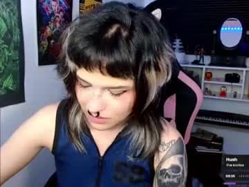 Neena Nyx live cam