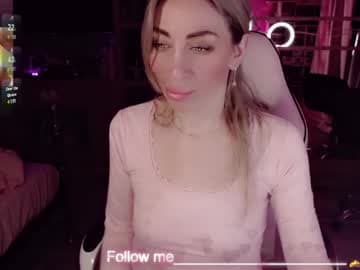 Nicole live cam