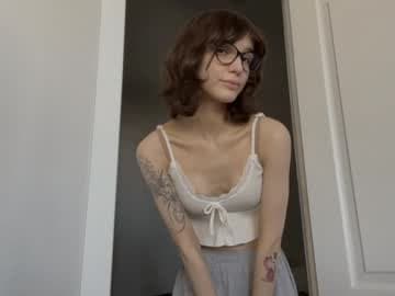 Hey there, i'm Thea live cam