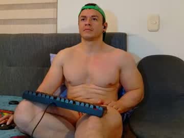 Mark Paris live cam