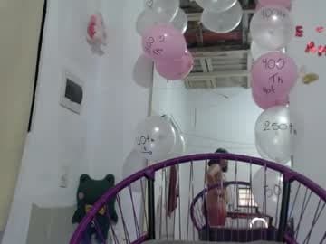 Yaz and Stiven live cam