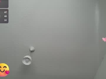 Renatta live cam