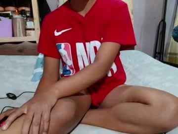 roxanne_98 live cam