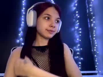 Hana help me get 100 thumbs up live cam