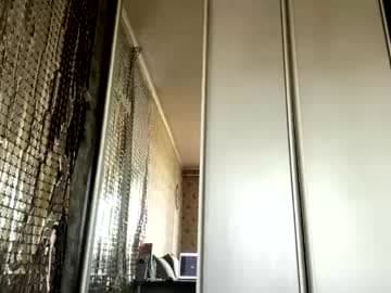 Mila live cam