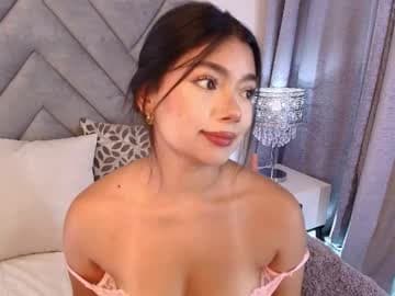 Sara live cam