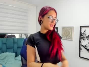 Sara live cam