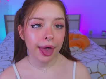 Selena live cam