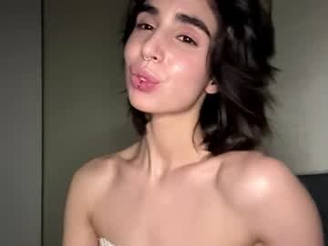 Im Amy I dream about 30 thumbs up live cam