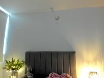 sophie_connors live cam