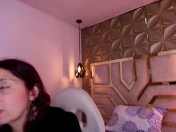Luna live cam