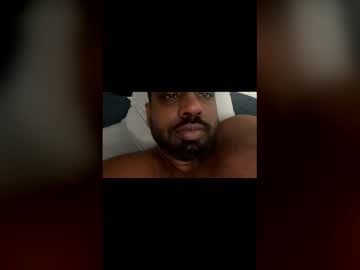 Let me be your knight that saves you live cam