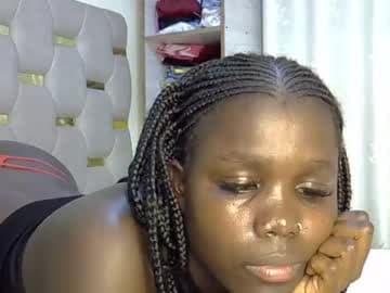 sweet_melodiyy live cam