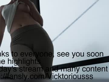Vicktorious live cam