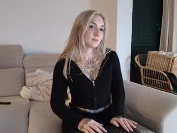 tattoobbgirl live cam