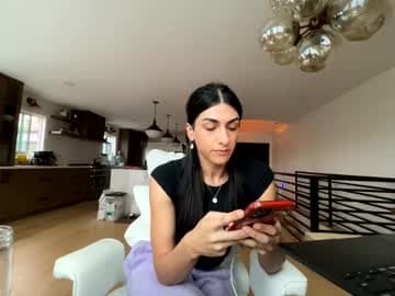 babygirl mami live cam