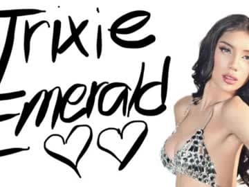 trixieemerald live cam