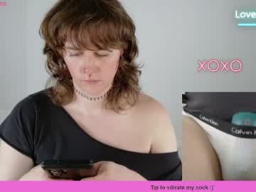 Ellie Ryder live cam