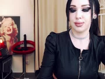 underworld_heat live cam