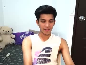 ursweetie_boy live cam