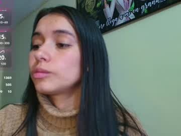 Taty Follow me and give me a like live cam