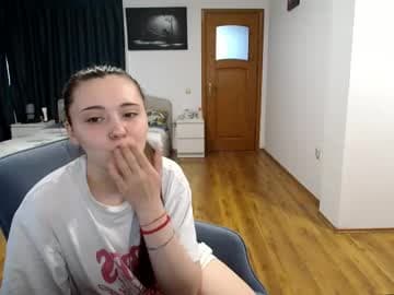 VelvetKissXO live cam