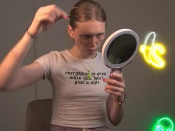 VelvetTGirl live cam