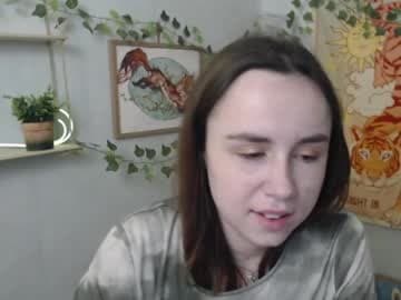 veryveryvery_shy live cam