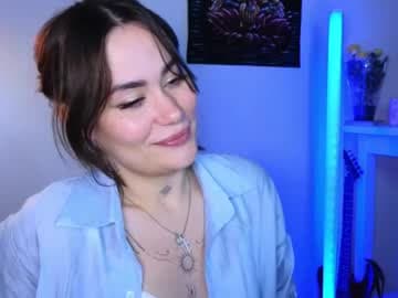 viktoriamoore live cam
