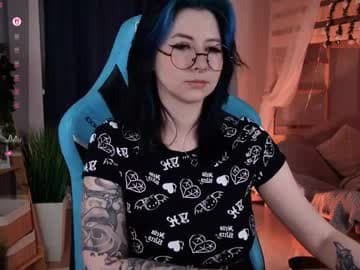 little girl who is always right,Lisa live cam