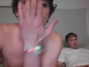 Chatting and jerking, pvt is open live cam