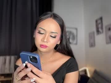 Zia, follow me guys live cam